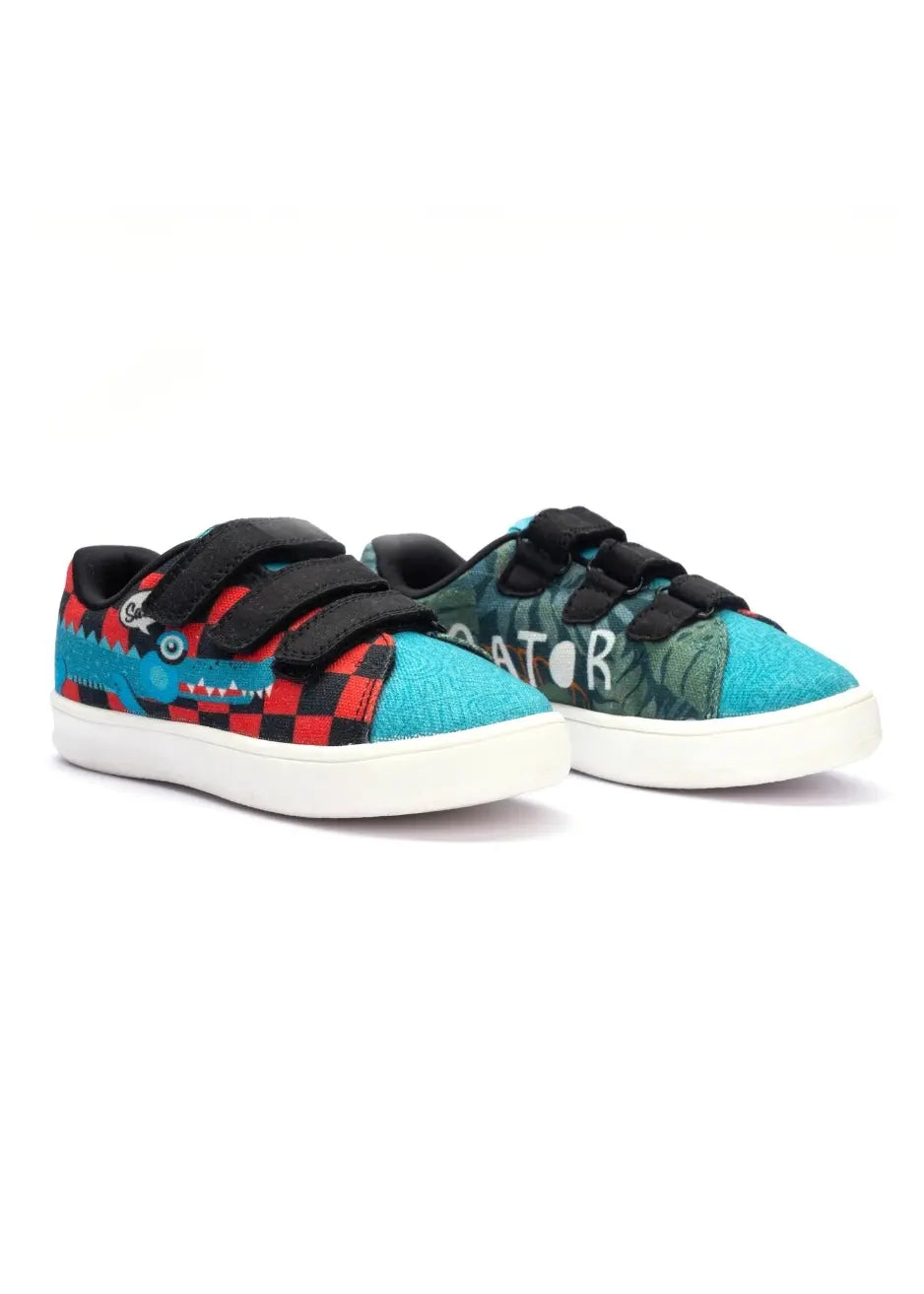 Stylish Strap Low-Top Shoes