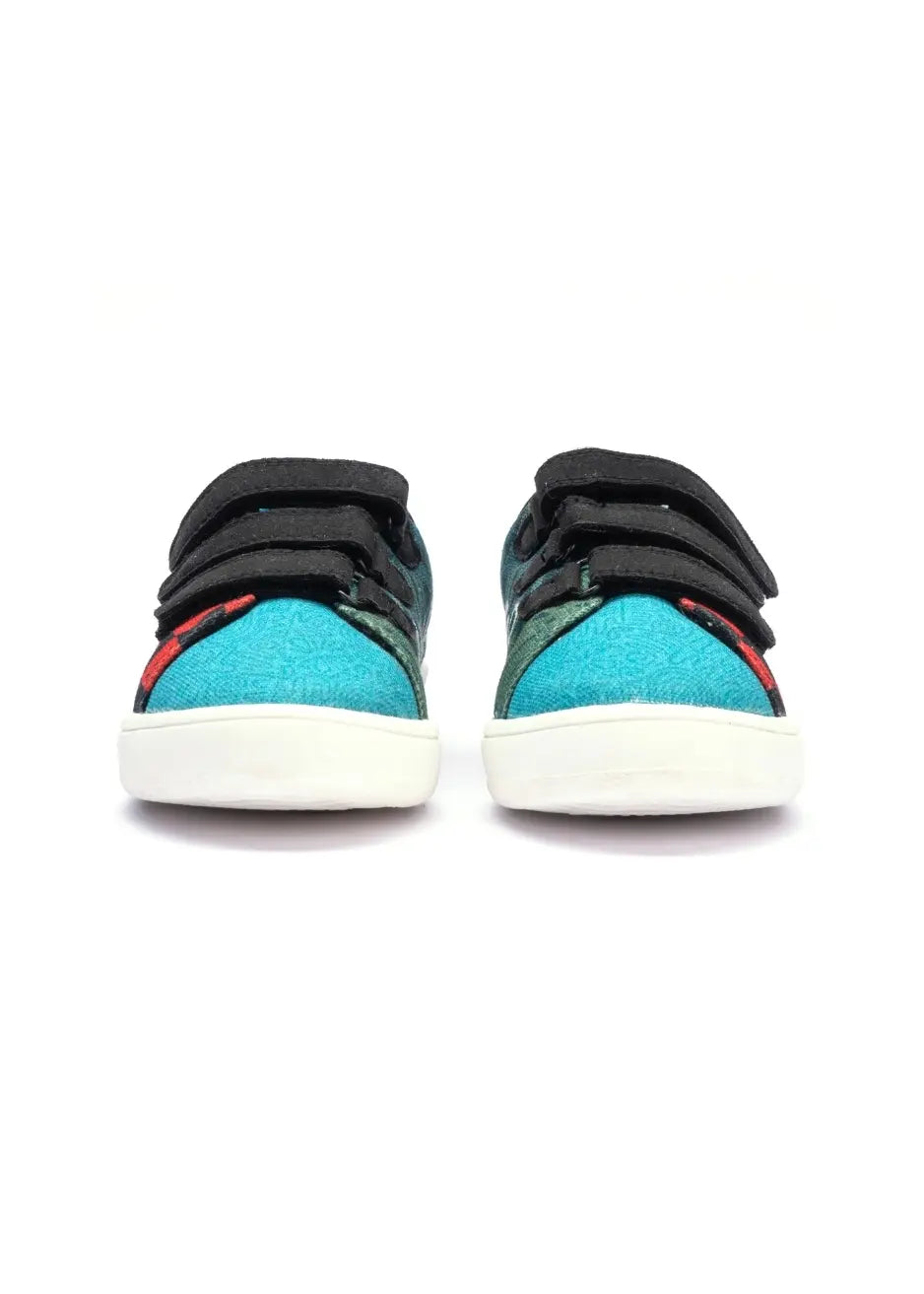 Stylish Strap Low-Top Shoes